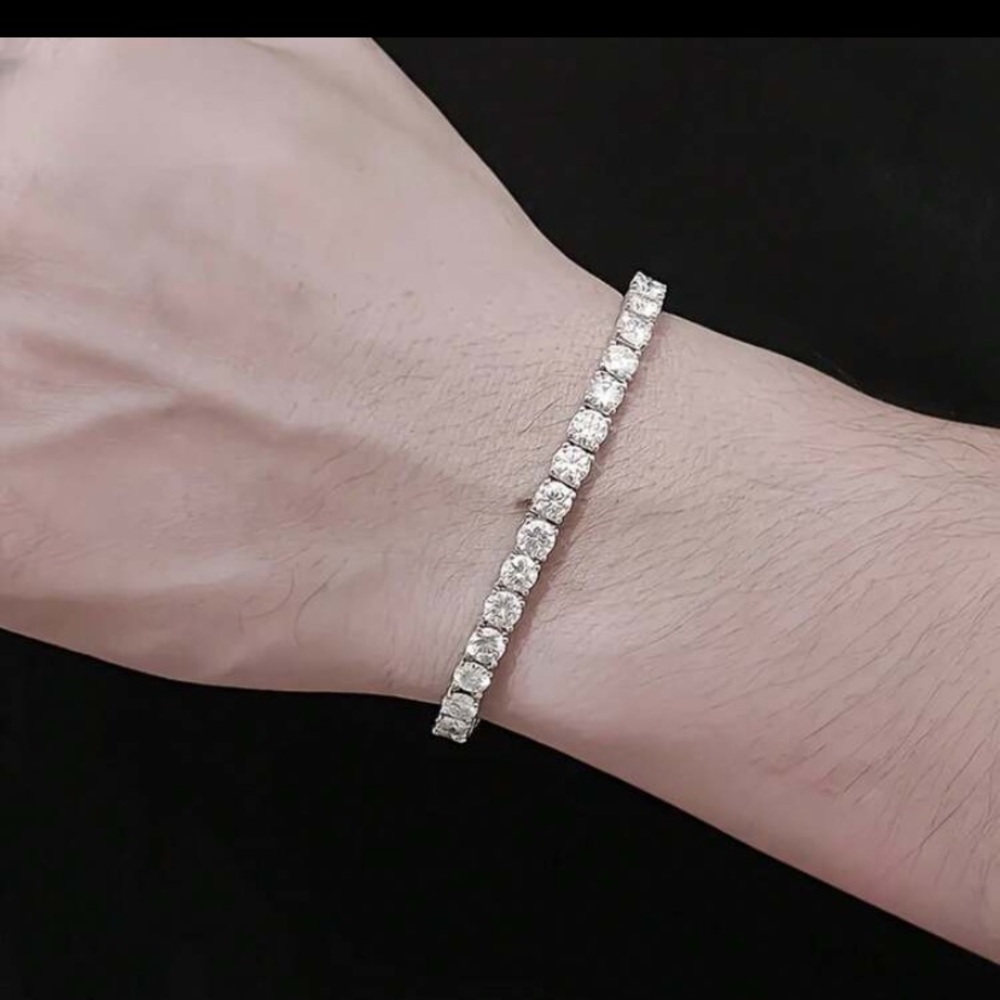 NWT 5 carat STUNNING Silver 3mm Moissanite Tennis Bracelet - Picture 4 of 7